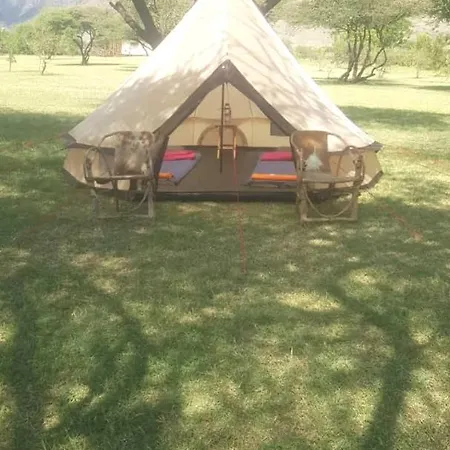 Lake Natron Maasai Giraffe Eco Lodge And Camping Mtowabaga Room photo