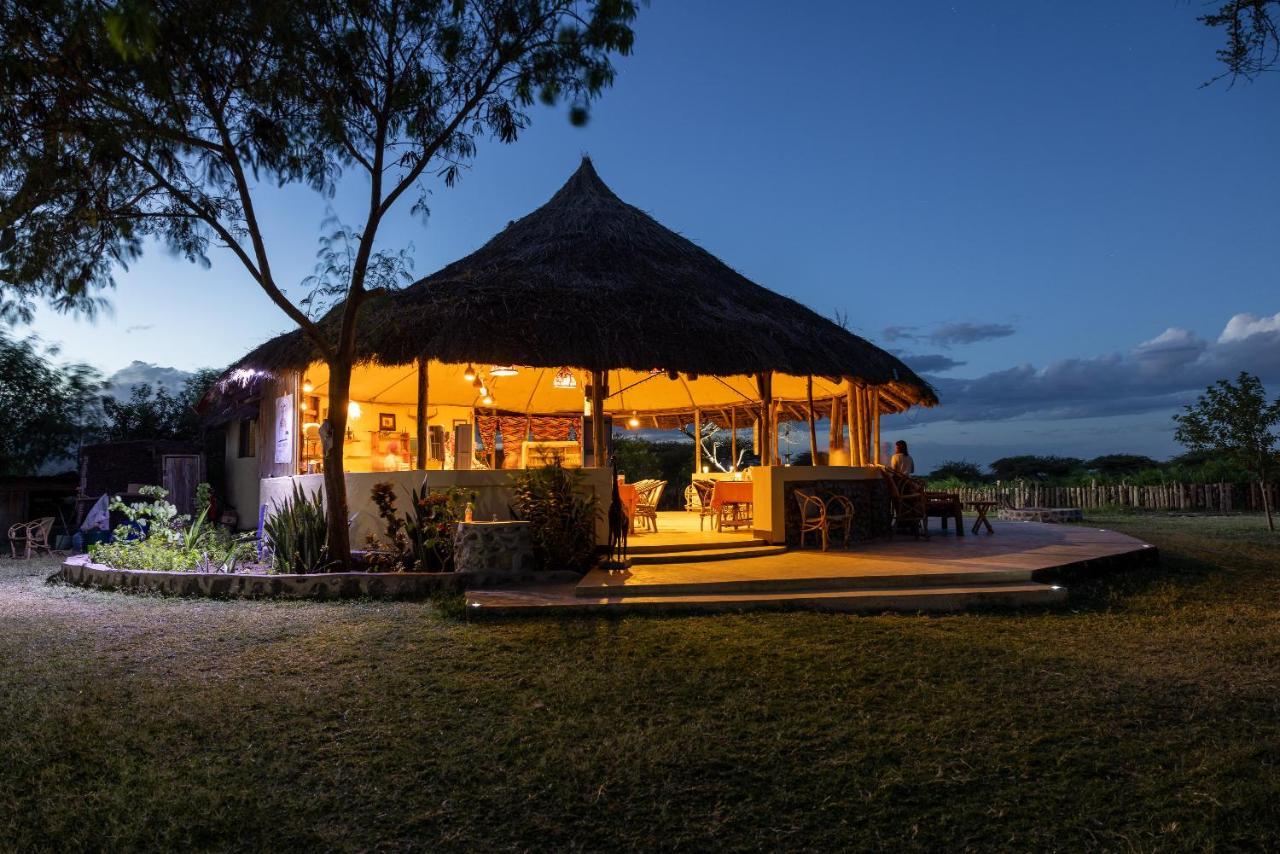 Natron Maasai Giraffe Eco And Lodge